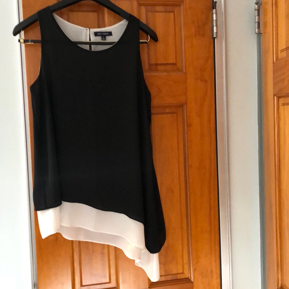 Max Edition asymmetrical top size S/M